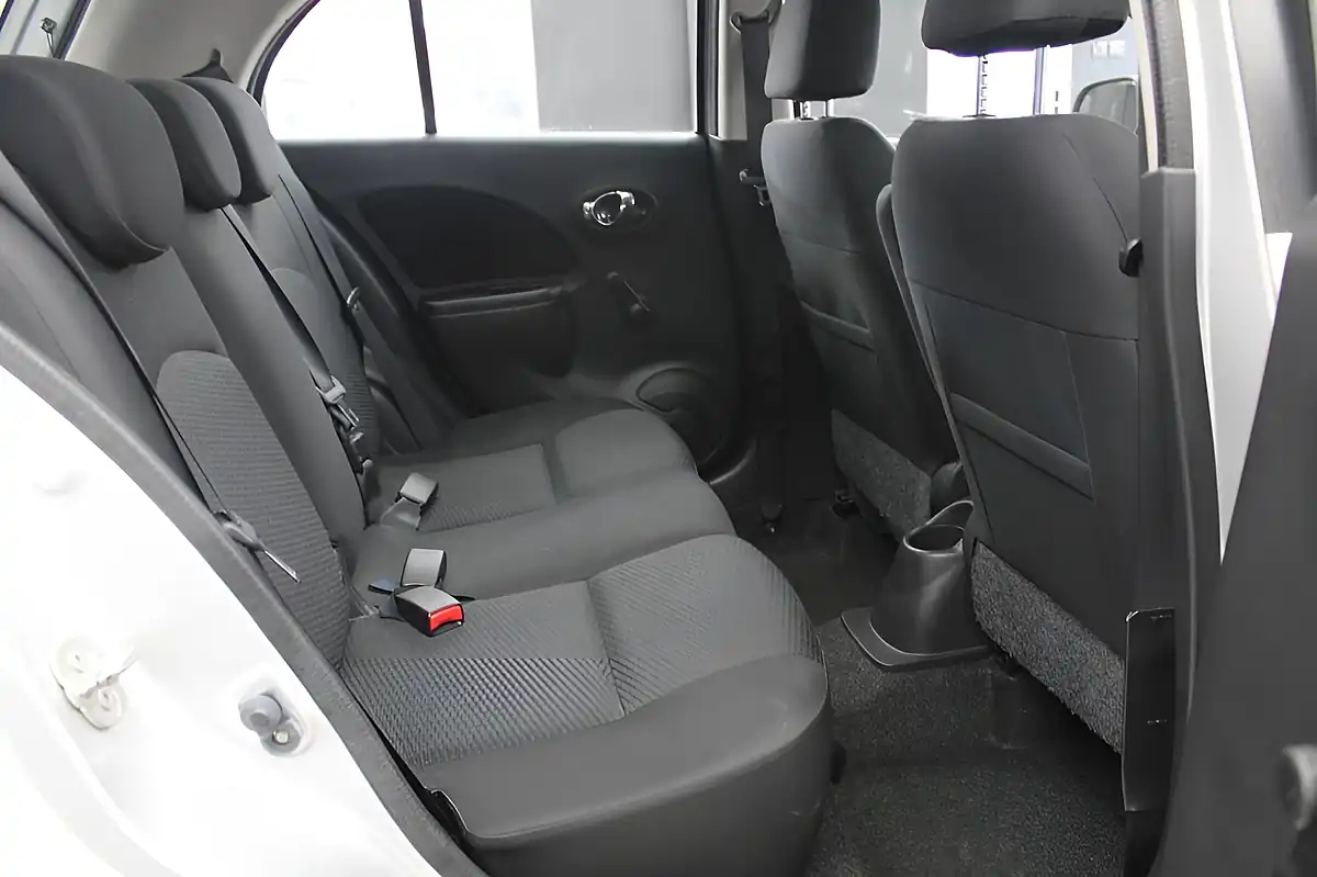 Used 2013 Nissan Micra Acenta Silver - Interior and Exterior details 14