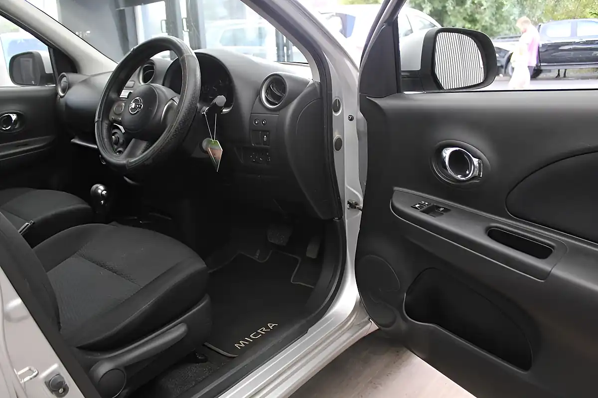Used 2013 Nissan Micra Acenta Silver - Interior and Exterior details 15