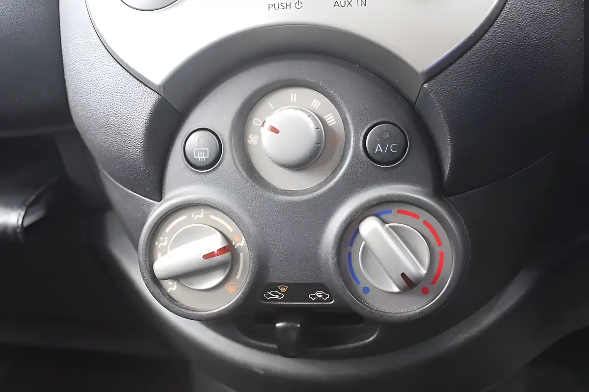 Used 2013 Nissan Micra Acenta Silver - Interior and Exterior details 19