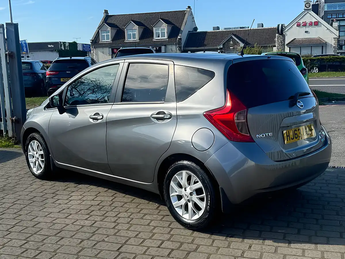 Used 2013 Nissan Note Acenta Premium Grey - Interior and Exterior details 4