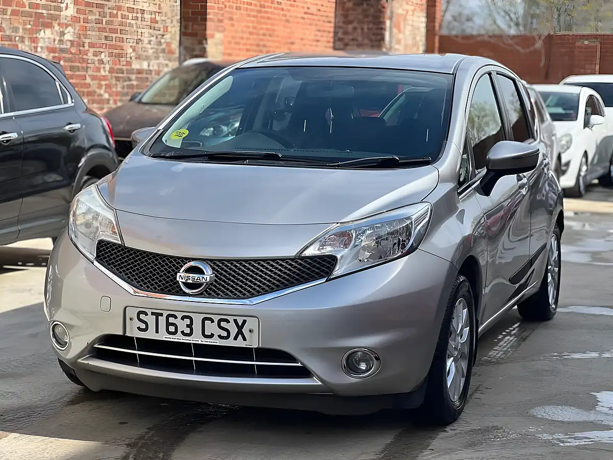 Used 2013 Nissan Note Acenta Silver - Interior and Exterior details 3