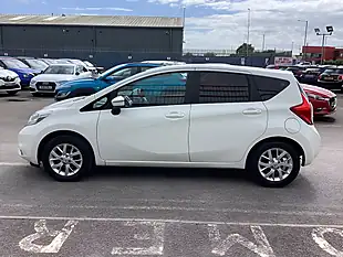 Used 2013 Nissan Note Acenta White - Interior and Exterior details 14