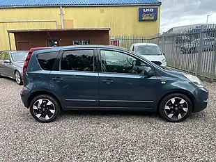 Used 2013 Nissan Note N-Tec+ Blue - Interior and Exterior details 5