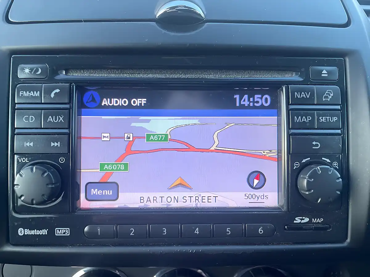Used 2013 Nissan Note N-Tec+ Grey - Interior and Exterior details 12