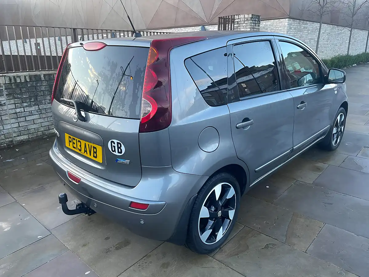 Used 2013 Nissan Note N-Tec+ Grey - Interior and Exterior details 3