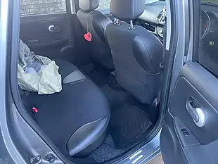 Used 2013 Nissan Note N-Tec+ Grey - Interior and Exterior details 9