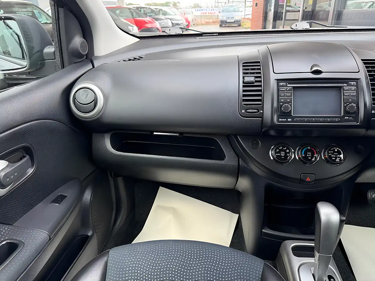 Used 2013 Nissan Note N-Tec+ Grey - Interior and Exterior details 14