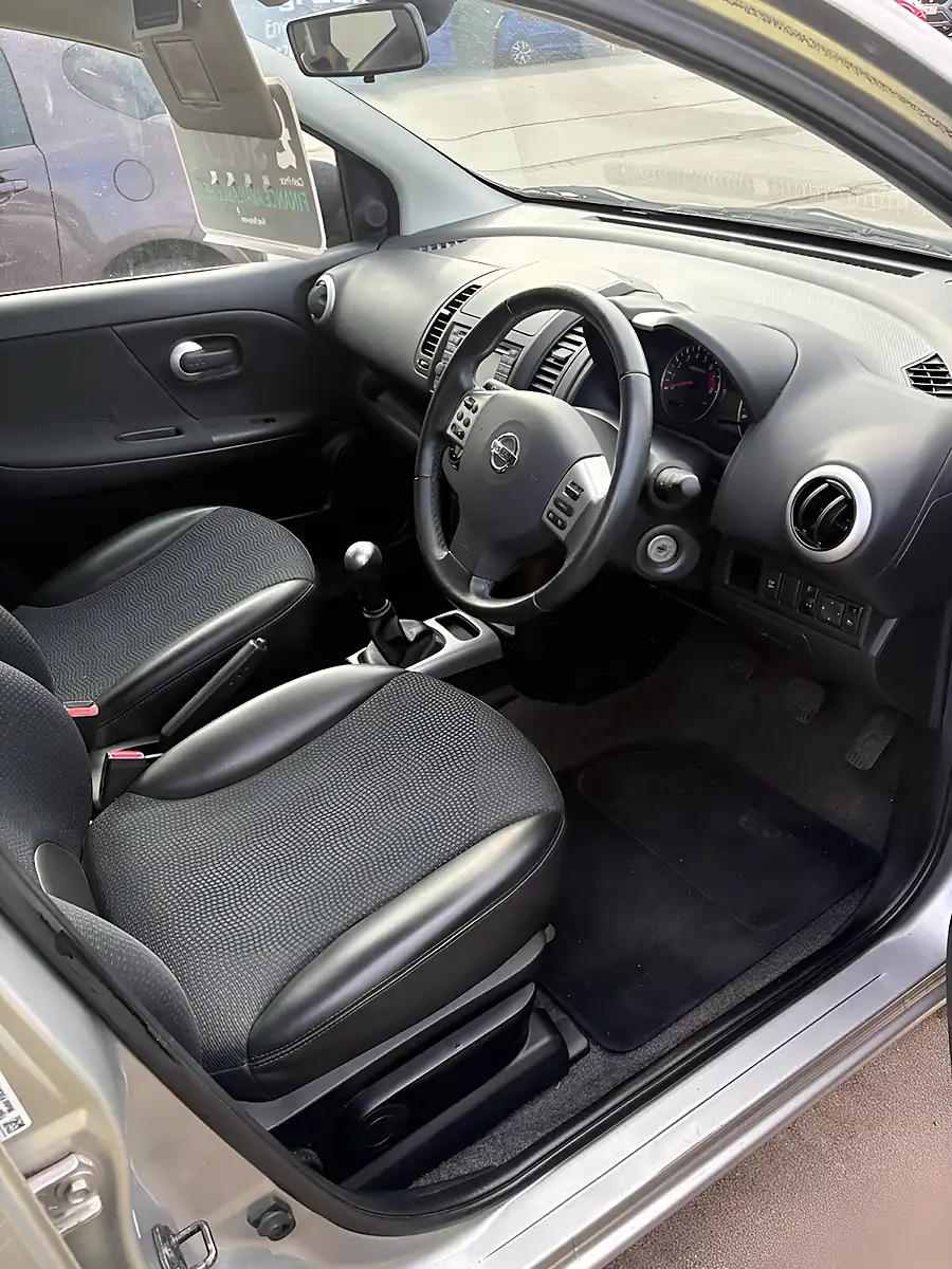 Used 2013 Nissan Note N-Tec+ Silver - Interior and Exterior details 10