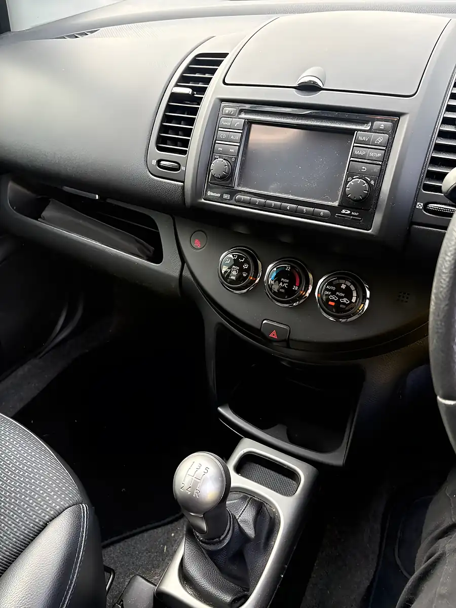 Used 2013 Nissan Note N-Tec+ Silver - Interior and Exterior details 11