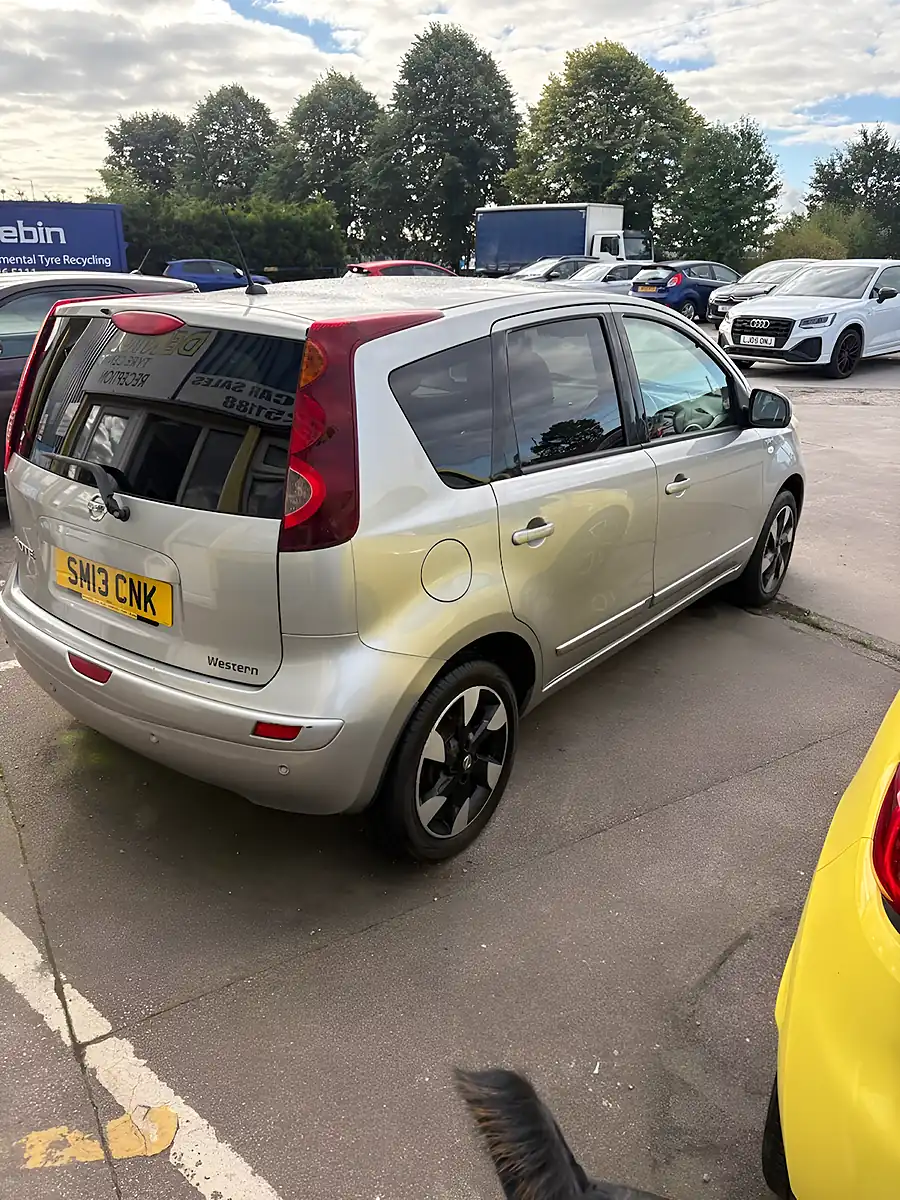 Used 2013 Nissan Note N-Tec+ Silver - Interior and Exterior details 5