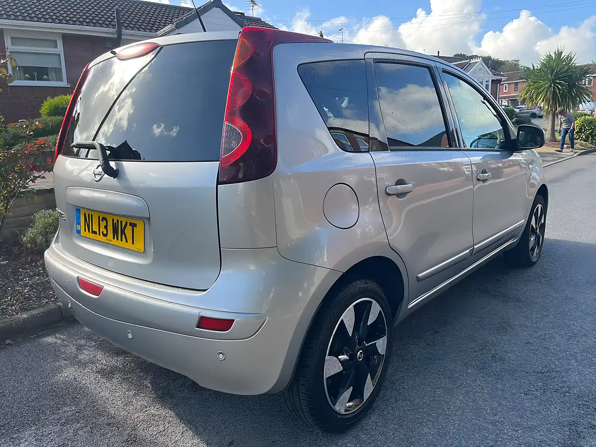 Used 2013 Nissan Note N-Tec+ Silver - Interior and Exterior details 2