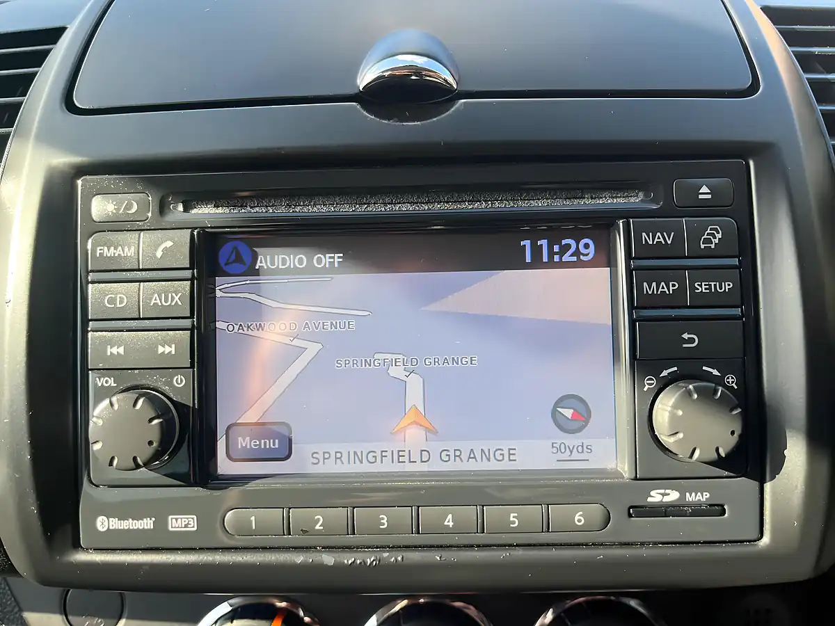Used 2013 Nissan Note N-Tec+ Silver - Interior and Exterior details 7