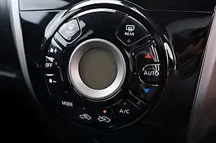 Used 2013 Nissan Note Tekna White - Interior and Exterior details 19