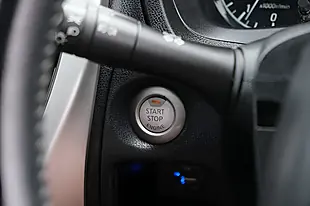 Used 2013 Nissan Note Tekna White - Interior and Exterior details 20