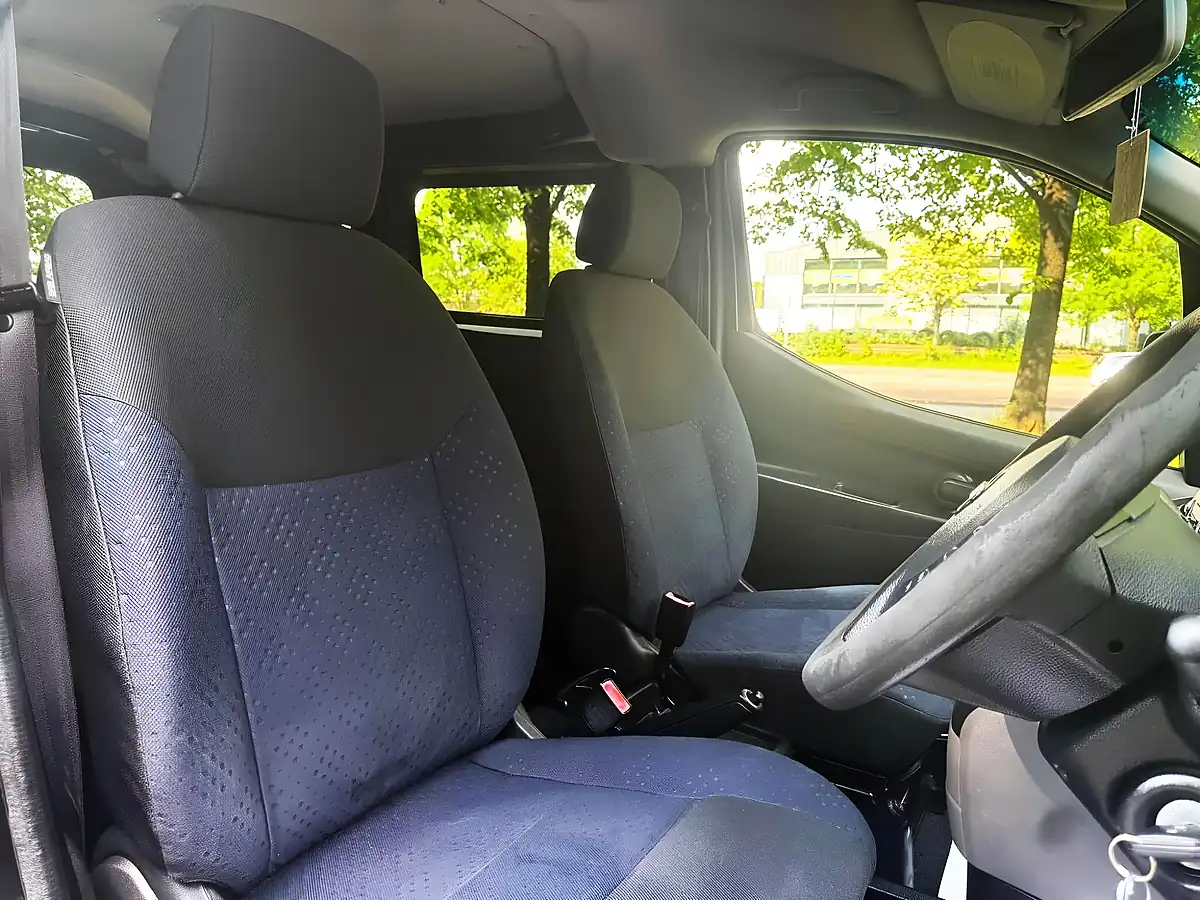 Used 2013 Nissan NV200 Acenta Black - Interior and Exterior details 13