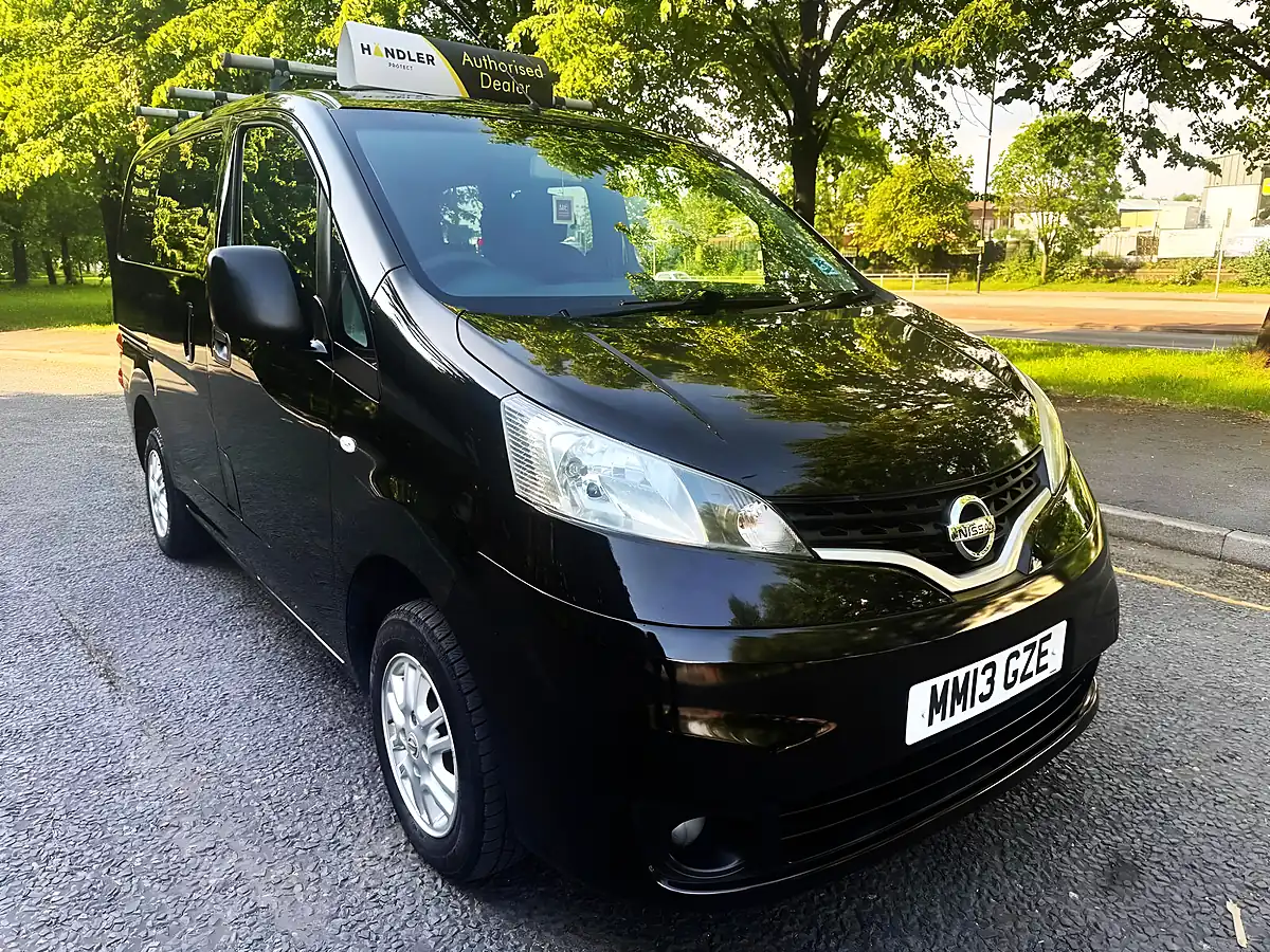 Used 2013 Nissan NV200 Acenta Black - Interior and Exterior details 6