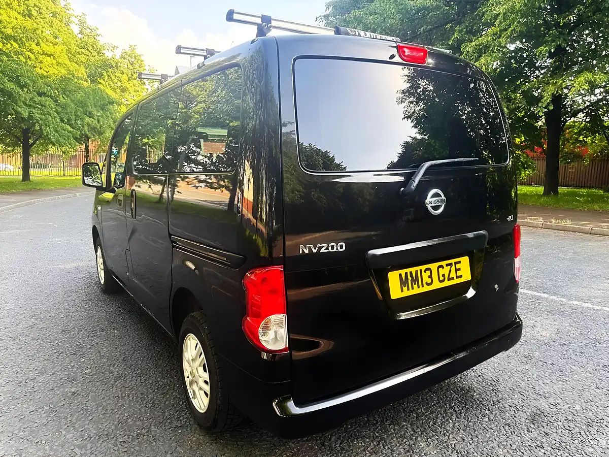 Used 2013 Nissan NV200 Acenta Black - Interior and Exterior details 8