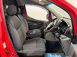 Used 2013 Nissan NV200 Se Red - Interior and Exterior details 13