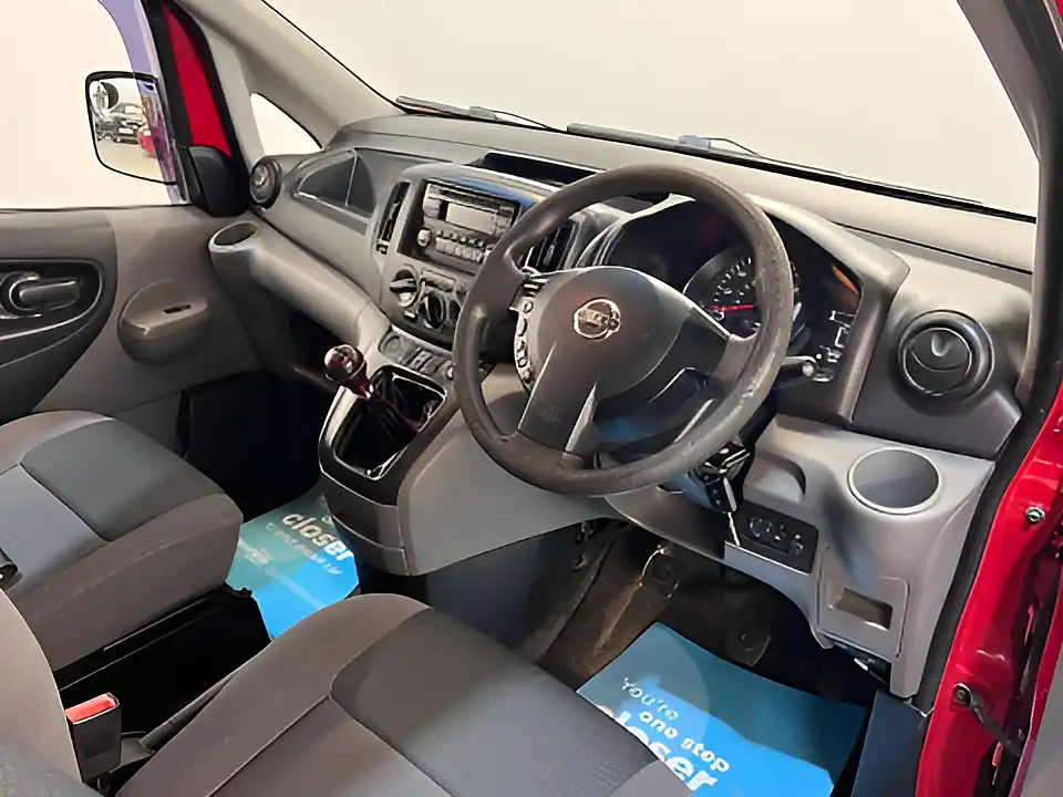 Used 2013 Nissan NV200 Se Red - Interior and Exterior details 12