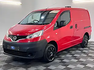 Used 2013 Nissan NV200 Se Red - Interior and Exterior details 8