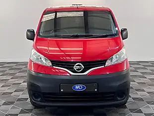 Used 2013 Nissan NV200 Se Red - Interior and Exterior details 9