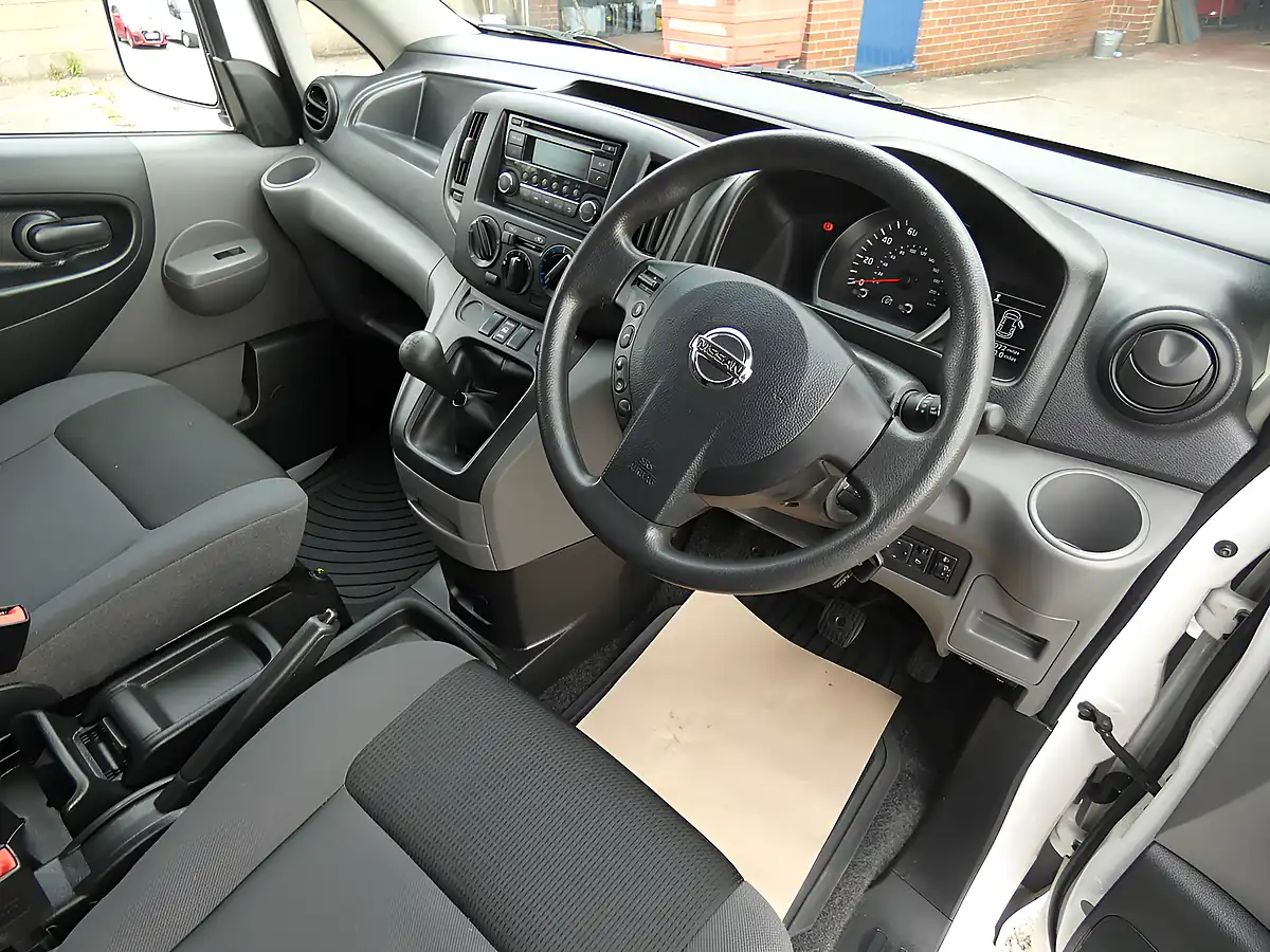 Used 2013 Nissan NV200 Se White - Interior and Exterior details 15