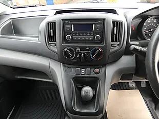 Used 2013 Nissan NV200 Se White - Interior and Exterior details 8
