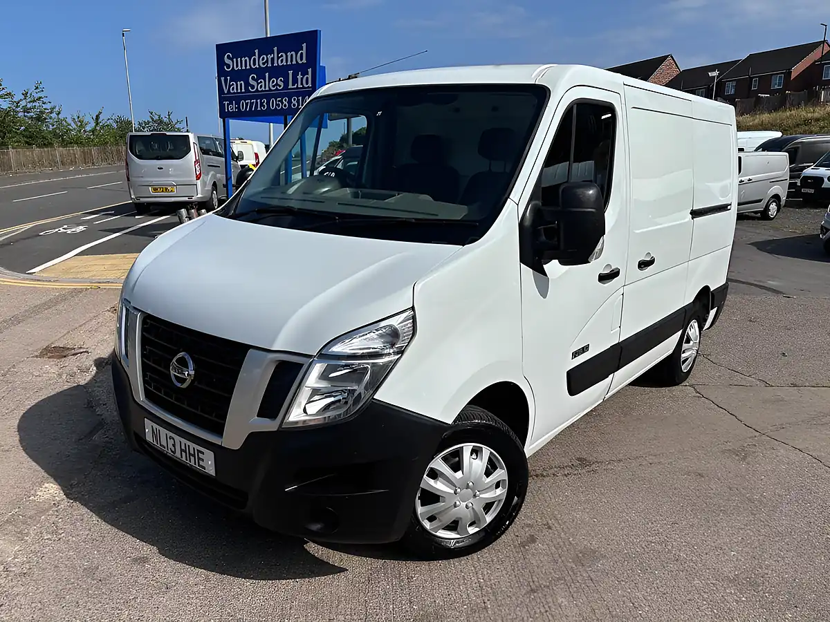 Used 2013 Nissan Nv400 E White - Front View