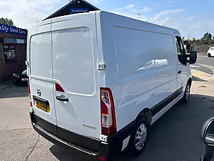 Used 2013 Nissan Nv400 E White - Interior and Exterior details 11