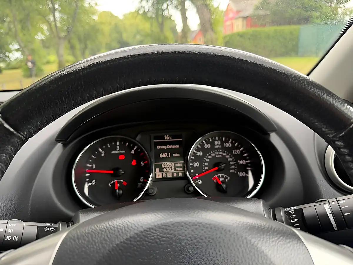 Used 2013 Nissan Qashqai 360 Black - Interior and Exterior details 19