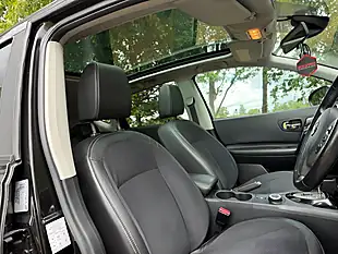 Used 2013 Nissan Qashqai 360 Black - Interior and Exterior details 9