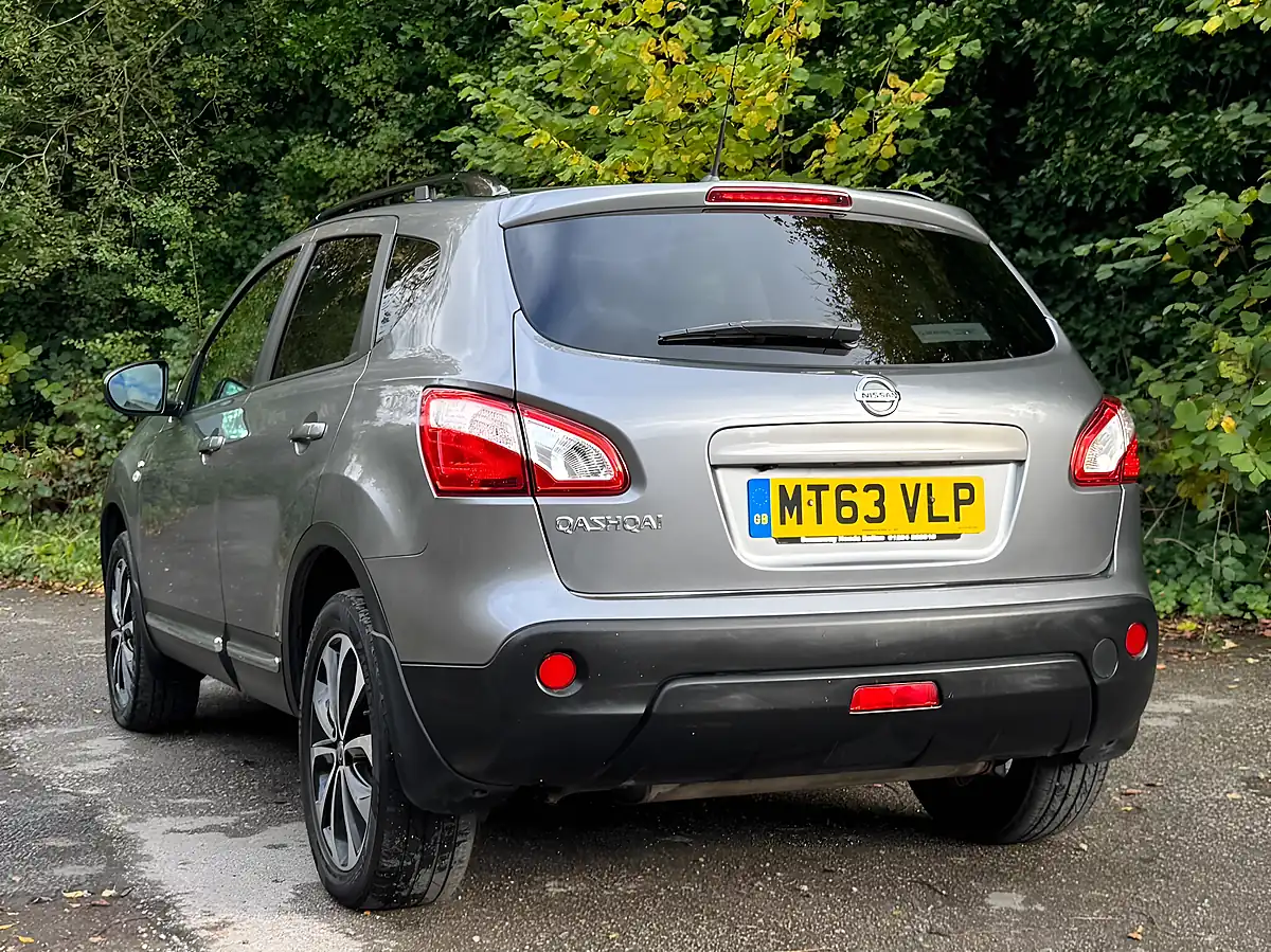 Used 2013 Nissan Qashqai 360 Grey - Interior and Exterior details 12