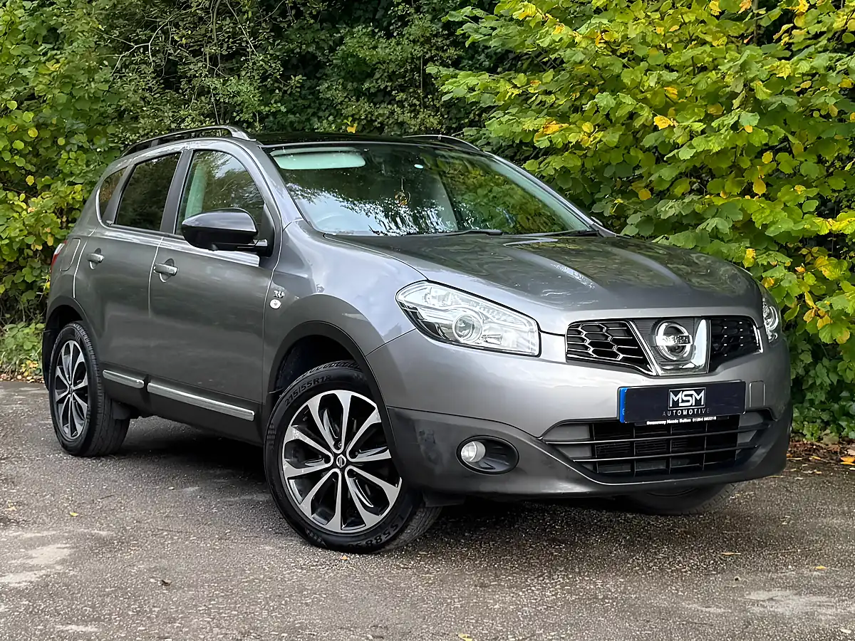 Used 2013 Nissan Qashqai 360 Grey - Interior and Exterior details 7