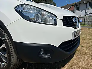 Used 2013 Nissan Qashqai 360 White - Interior and Exterior details 9