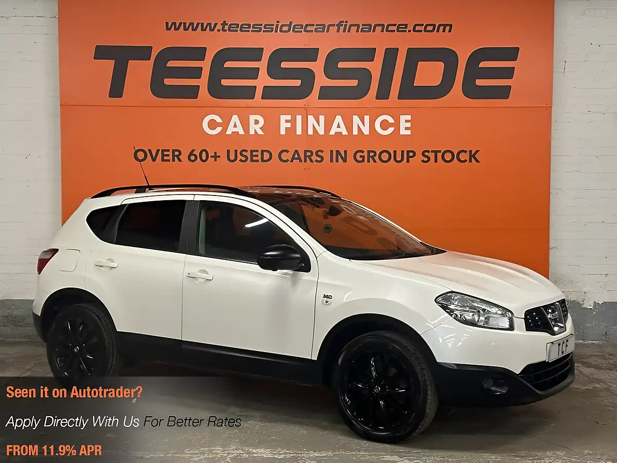 Used 2013 Nissan Qashqai 360 White - Front View