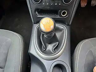 Used 2013 Nissan Qashqai Acenta Black - Interior and Exterior details 14