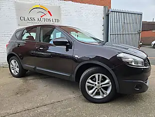 Used 2013 Nissan Qashqai Acenta Black - Interior and Exterior details 5
