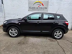 Used 2013 Nissan Qashqai Acenta Black - Interior and Exterior details 7