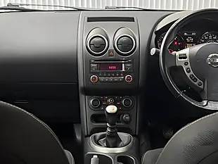 Used 2013 Nissan Qashqai Acenta Black - Interior and Exterior details 16