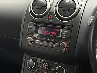 Used 2013 Nissan Qashqai Acenta Black - Interior and Exterior details 18