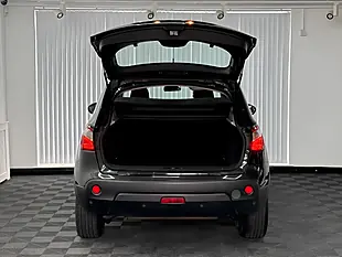 Used 2013 Nissan Qashqai Acenta Black - Interior and Exterior details 7