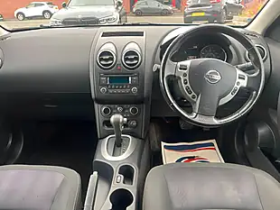 Used 2013 Nissan Qashqai Acenta Grey - Interior and Exterior details 12