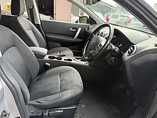 Used 2013 Nissan Qashqai Acenta Silver - Interior and Exterior details 16