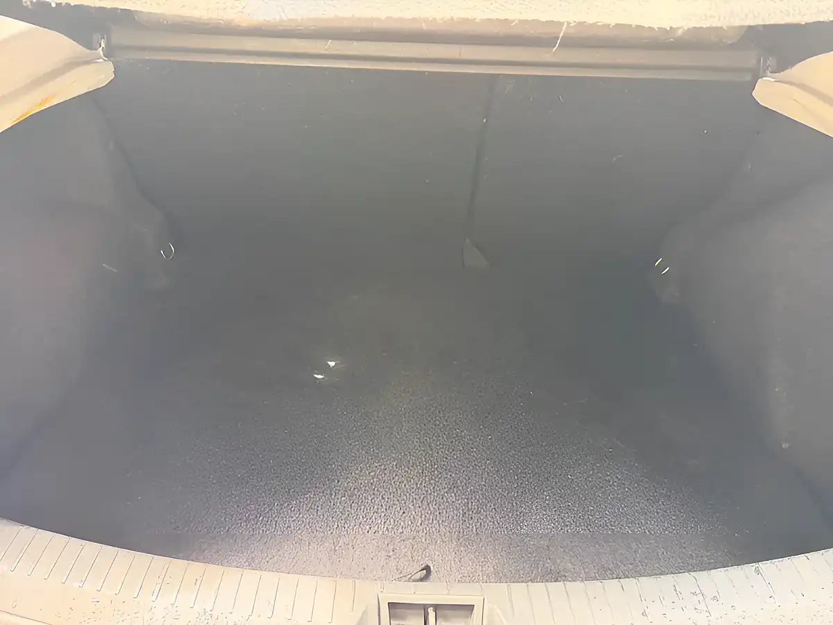 Used 2013 Nissan Qashqai Acenta Silver - Interior and Exterior details 18