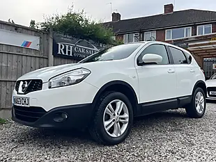 Used 2013 Nissan Qashqai Acenta White - Interior and Exterior details 11