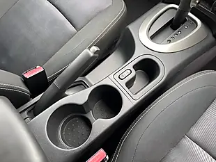 Used 2013 Nissan Qashqai Acenta White - Interior and Exterior details 16