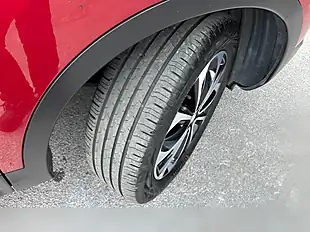Used 2013 Nissan Qashqai N-Tec+ Red - Interior and Exterior details 12