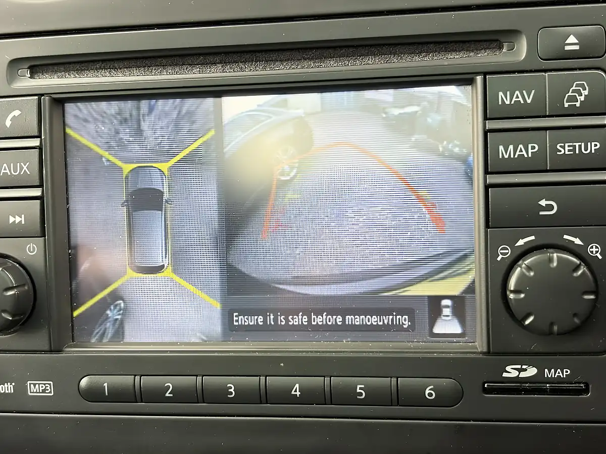 Used 2013 Nissan QASHQAI+2 360 Black - Interior and Exterior details 13