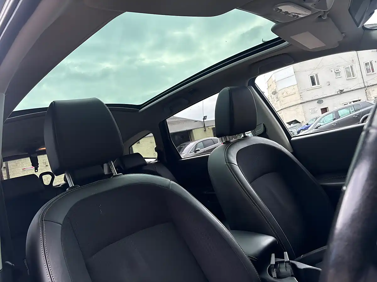 Used 2013 Nissan QASHQAI+2 360 Black - Interior and Exterior details 18