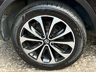 Used 2013 Nissan QASHQAI+2 360 Black - Interior and Exterior details 19